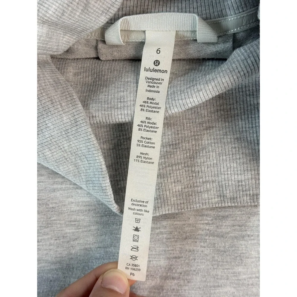 Lululemon Funnel Neck Sweatshirt Womens 6 Gray Turtleneck Pullover Pleated Back